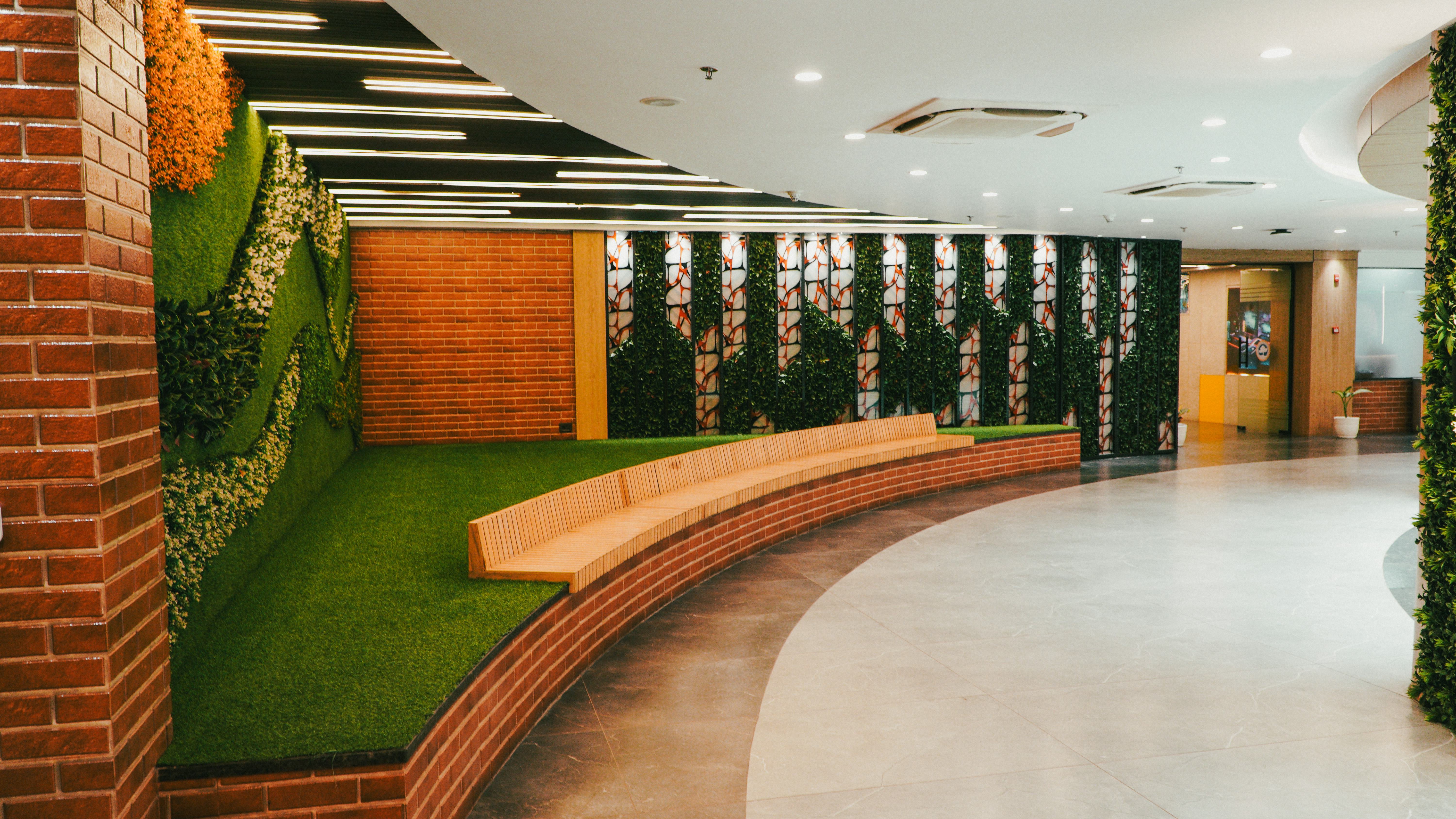 Student lounges and common areas at SRM IHM